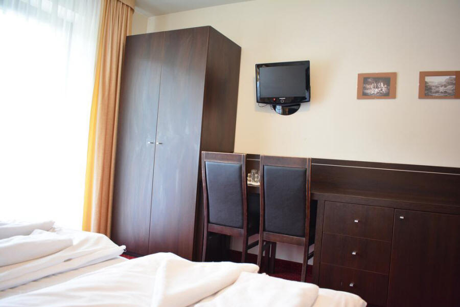 Villa Halka guest rooms in the centre of Zakopane in Poland Tatry mountains holidays 03