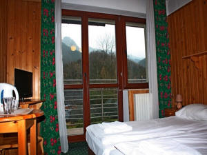 Villa Halka guest rooms in the centre of Zakopane in Poland Tatry mountains holidays 25