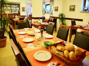 Villa Halka guest rooms in the centre of Zakopane in Poland Tatry mountains holidays 37